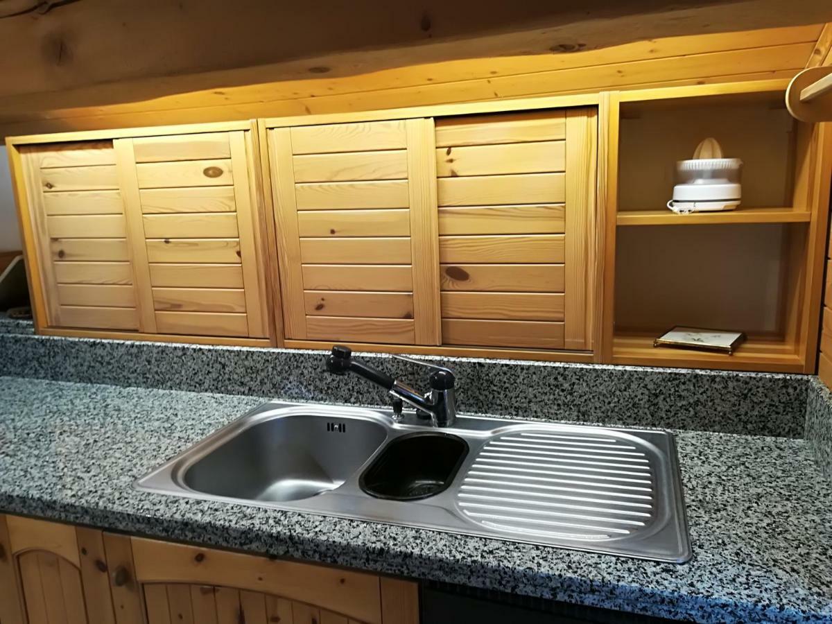 Confortevole Mansarda Di Montagna Poschiavo Exterior foto